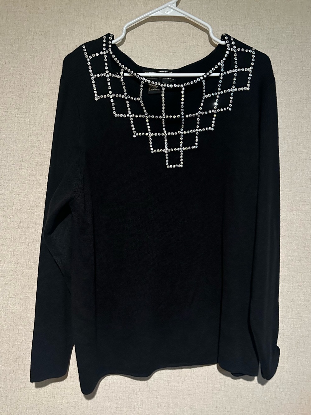 Maurada XL Black Rhinestone Embellished Cutout Neckline Sweater Sparkle
